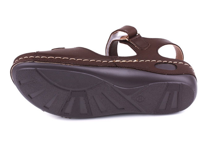 Women’s sandals Label D200DBR brown size.36-41