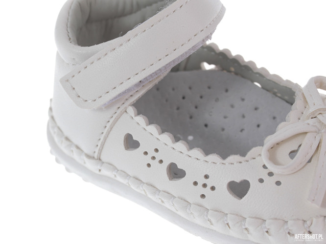 Children's shoes Apawwa 0F-94WH white size 17-20