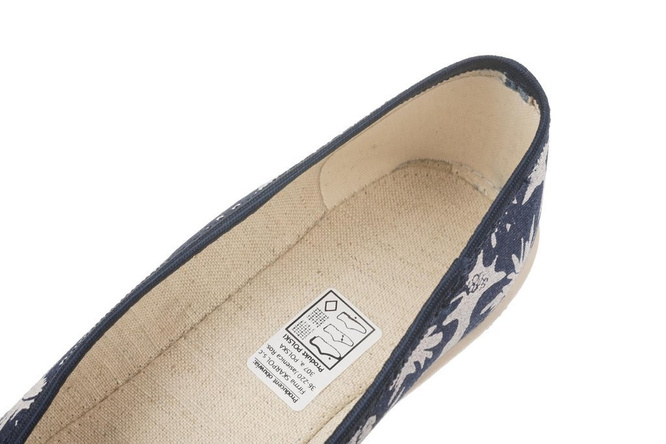 Women's trainers Skarpol 137 KWIATY LEN navy blue size 36-41