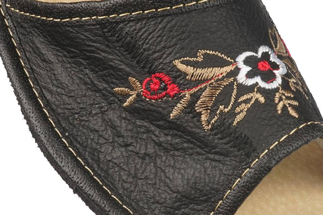 Women's highlander shoes Pako DPAKO2206 black size 36-41