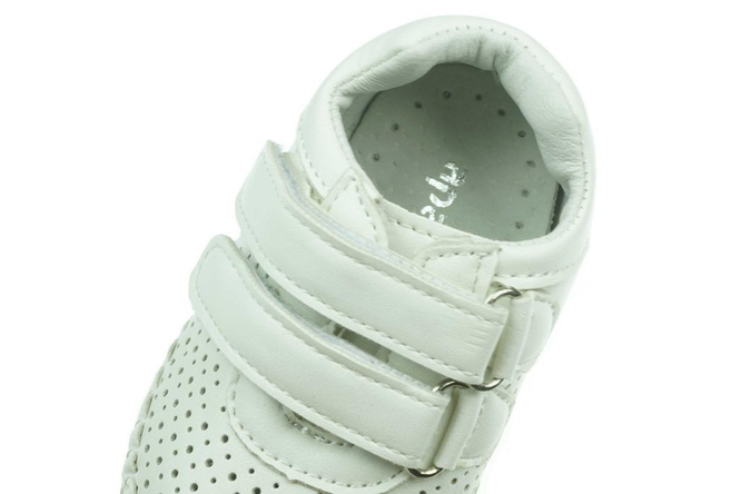 Children's shoes Apawwa 0C19-12WH white size 17-20