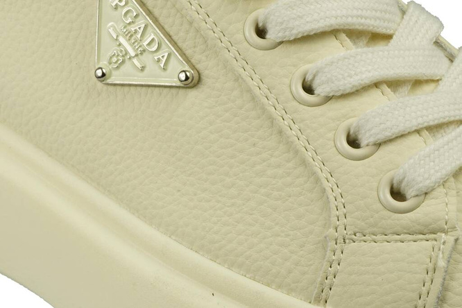 Women's sports shoes Purlina DPD369-5KH beige size 36-41