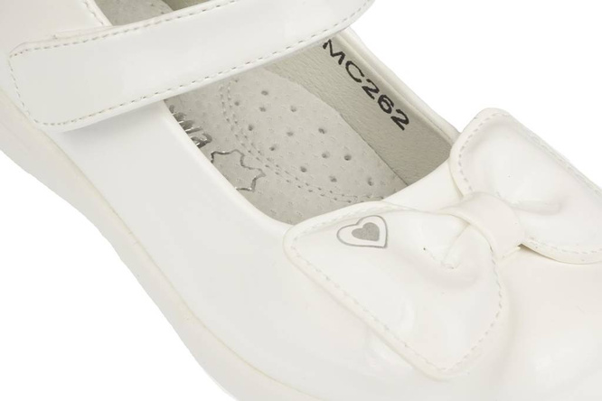 Baleriny dziecięce Apawwa BMC262WH białe rozm.26-31