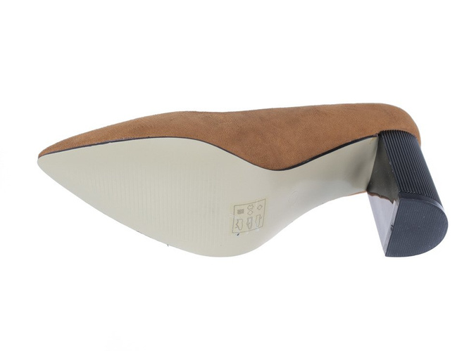Pumps Goodin DFL323TA camel size 36-40