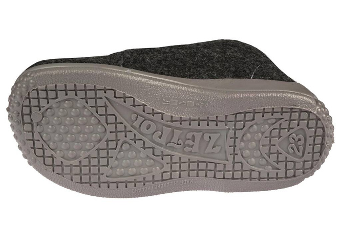 Children's sneakers ZetPol KUBA black size 18-27