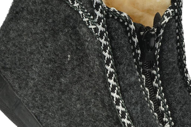 Men's slippers from Łukpol/Stomil MTATRZANK880SZ gray size 41-45