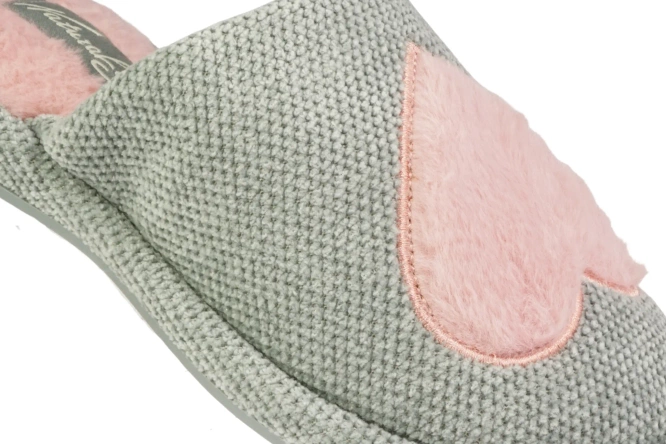 Women’s Slippers Meteor DV239 HEART grey sizes 36-40