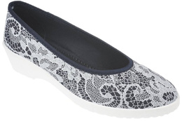 Women's trainers Skarpol 137 KORONKA navy blue sizes 36-41