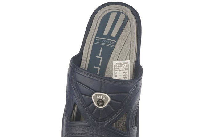 Klapki basenowe męskie Yalli MH968-1 czarne i granatowe rozm.41-47