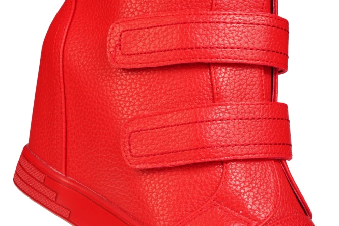 Obuwie przejściowe damskie Sergio Leone D28789CZE czerwone rozm.36-40