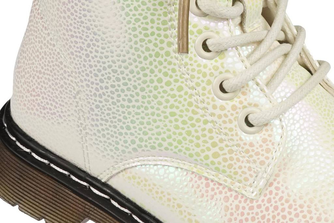 Baby shoes apawwa ANQ710WH white holographic size 20-25