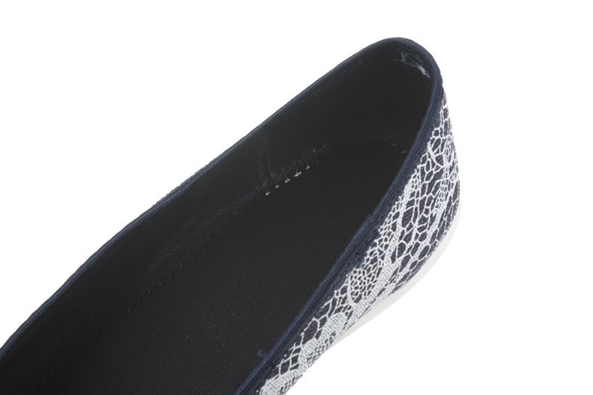 Women's trainers Skarpol 137 KORONKA navy blue sizes 36-41