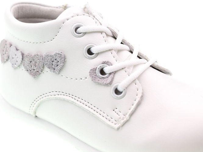 Children's shoes Apawwa AH123WH white size 19-24