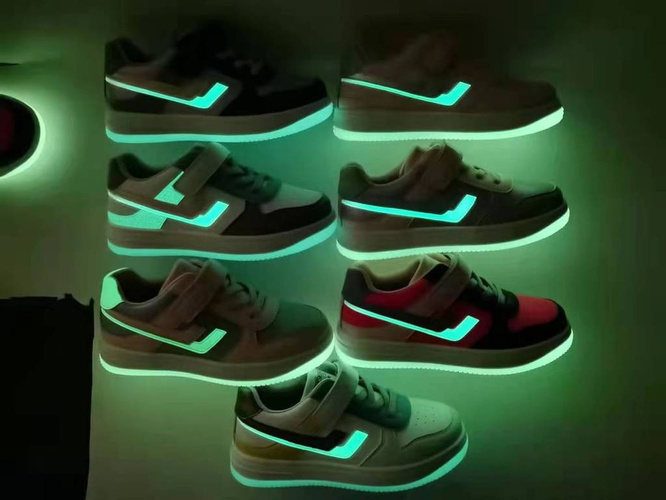 Buty sportowe dziecięce Clibee CL509WHGY biało szare rozm.30-37 