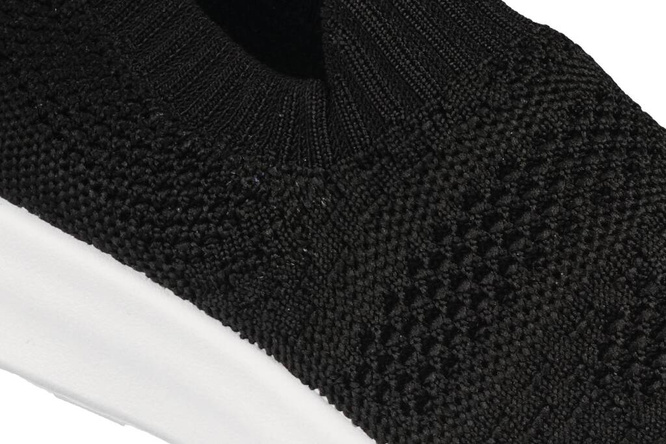 Apawwa BZ515BL children's sneakers, black, sizes 26-31