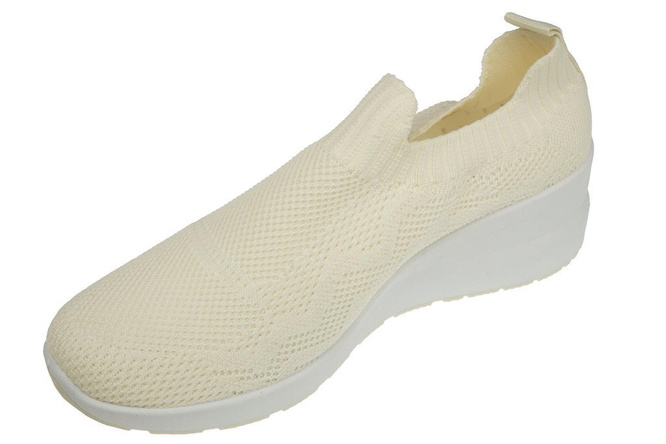 Sneakers Haidra DHX4042-6BE beige size 36-41