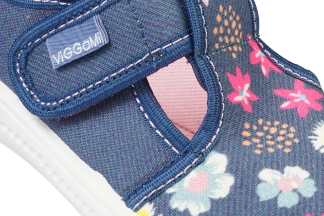 Children’s sneakers Viggami MELANIA DRUK navy, sizes 26–34.